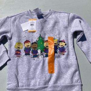 Peanuts light up sweatshirt kids 7 NWT Charlie Brown Snoopy Christmas Grey